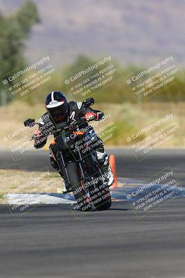 media/Nov-06-2023-Moto Forza (Mon) [[ce023d0744]]/3-Intermediate Group/Session 4 (Turns 2 and 1 Exit)/